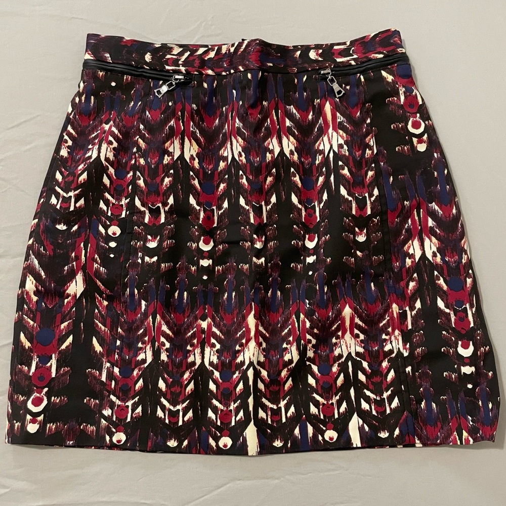 H&M abstract skirt : NWOT 🏷